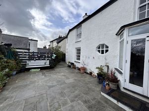 Photo 19- click for photo gallery